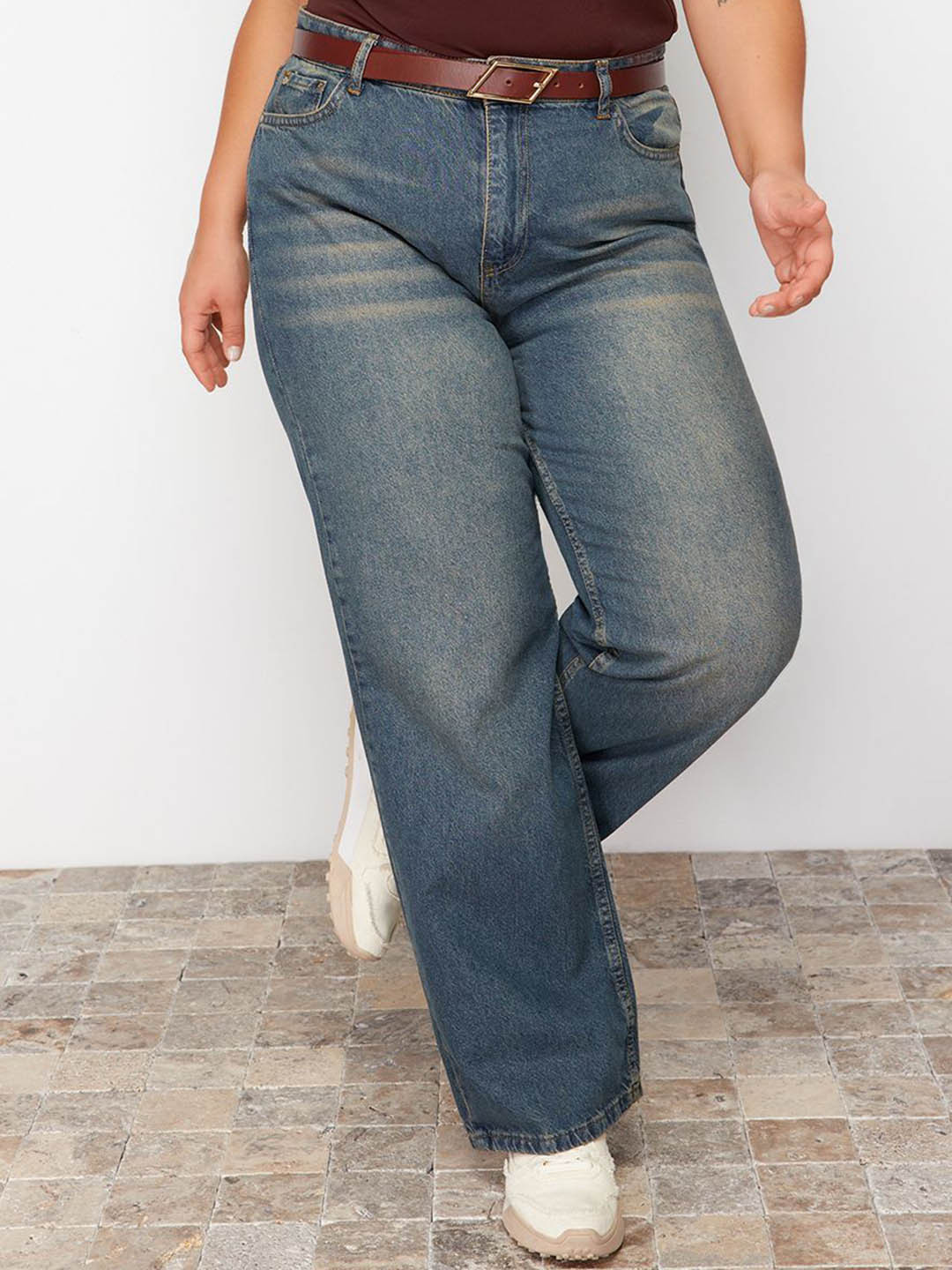 Trendyol Plus Size Women Regular Fit Jeans