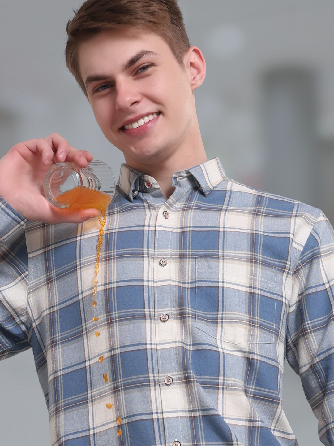 TURMS Men's Anti Stain Anti Odor Water Repellent Cotton Checkered Shirt