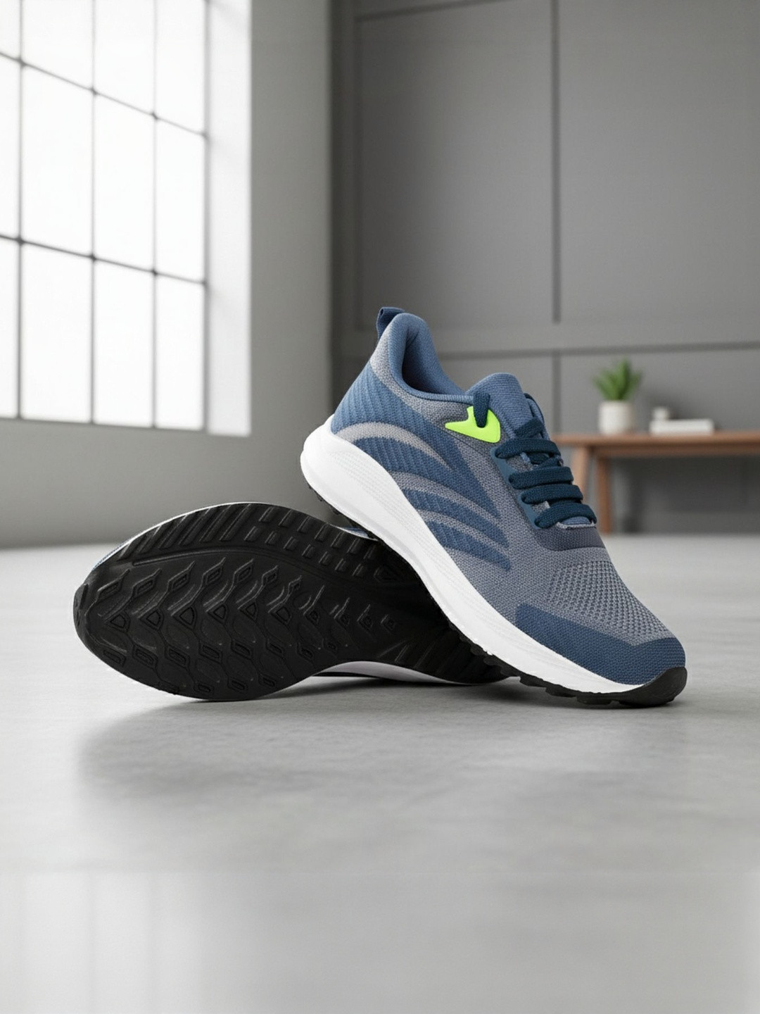 HOTSTYLE Men Colourblocked Mid-Top Running Sports Shoe