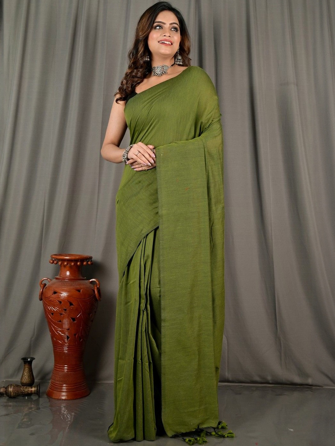 Brynbrit Pure Cotton Handloom Saree With Blouse Piece