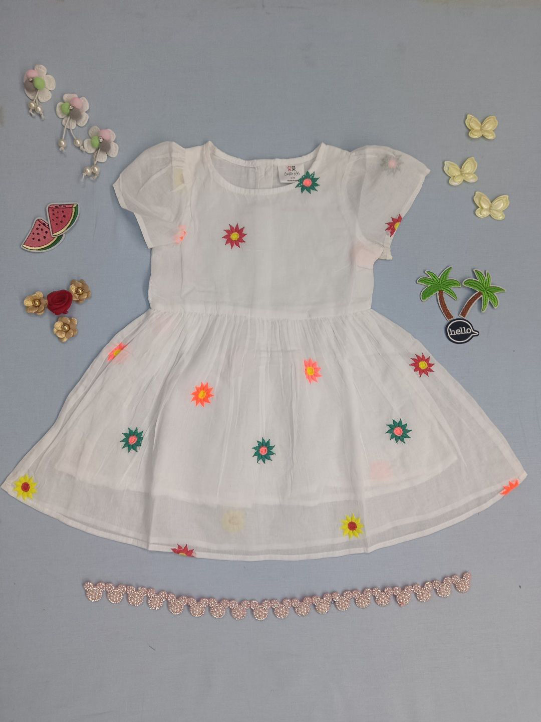 Creative Kids Girls Embroidered Round Neck Short Sleeves A-Line Dress