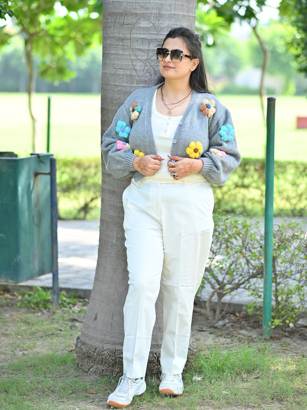 WINDROP SOLUTIONS Women Crop Cardigan with Applique Detail