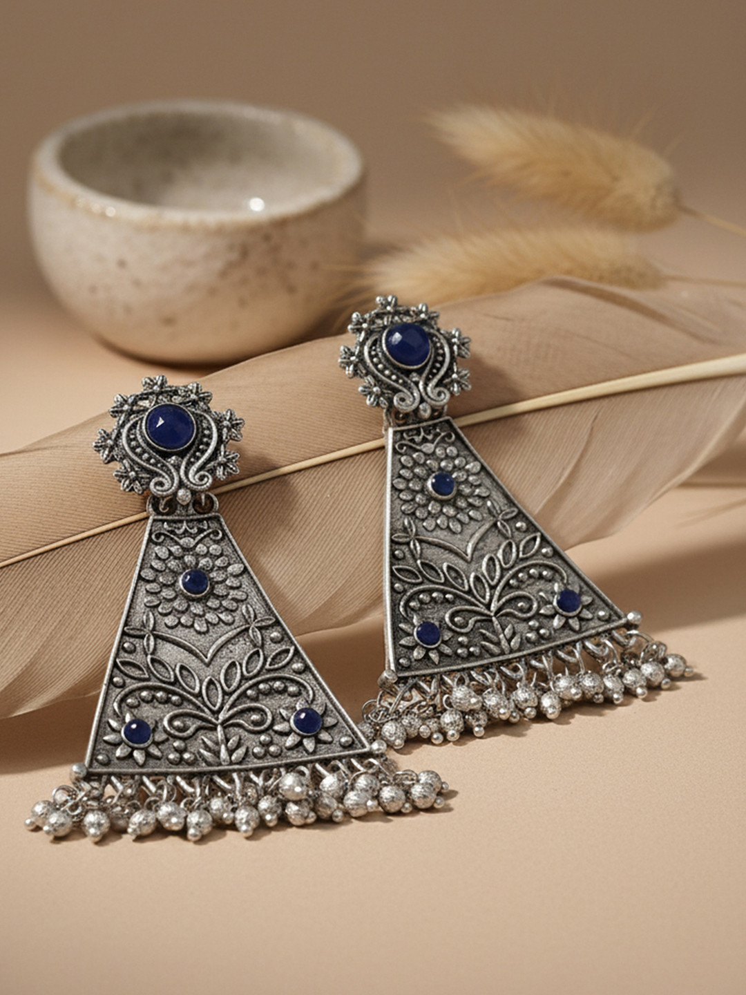 KARATCART Contemporary Floral Design Drop Earring