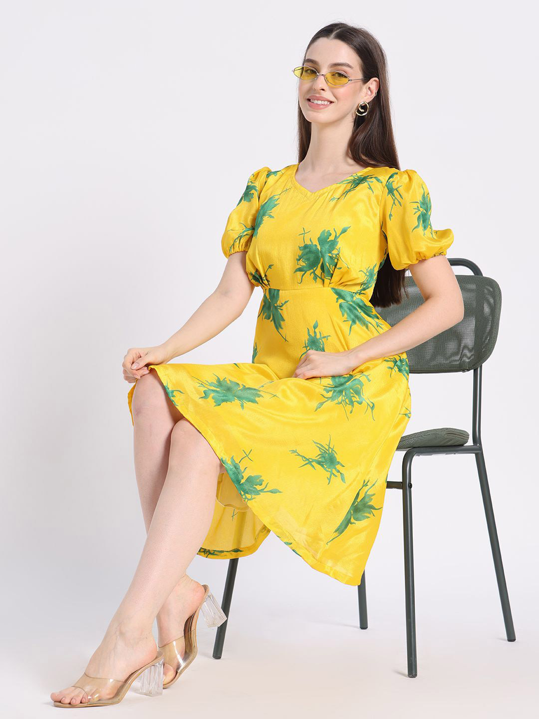 Silselah Women Tropical Print Puff Sleeve Fit & Flare Midi Dress