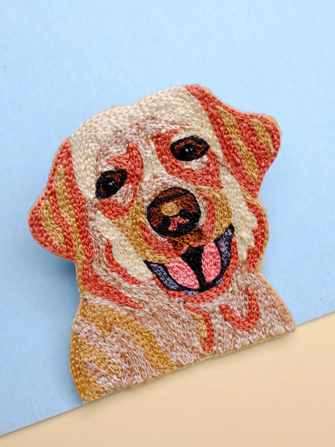 Abeo Unisex Non-Silver Labrador Minimal Brooch