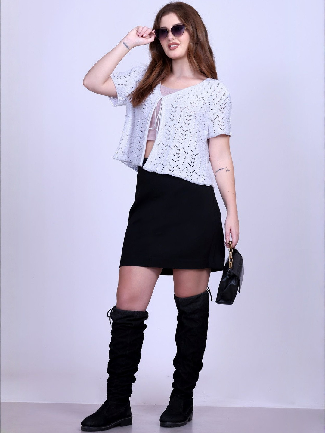 513 Women V-Neck Cotton Crochet Front Open Top