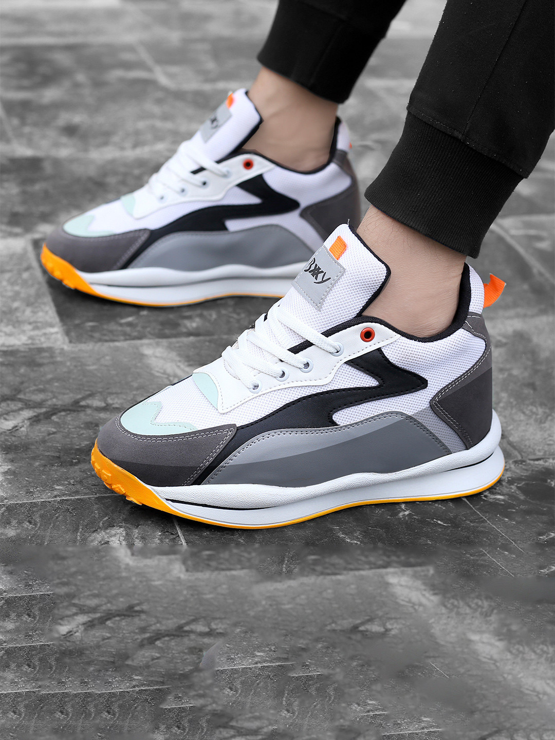 Bxxy Men Flyknit Technology Height Increasing Running Shoes