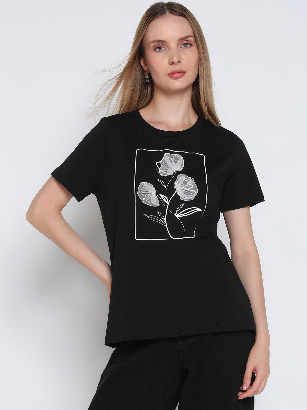 COVER STORY Floral Printed Short Sleeves Round Neck T-shirt