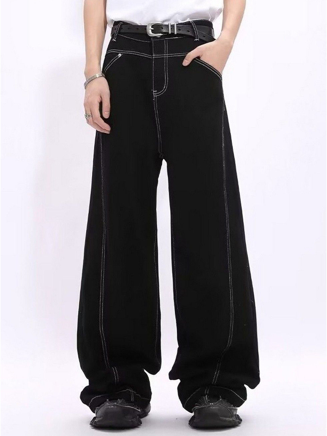 StyleCast Men Wide Leg Low-Rise Jeans With Contrast Front Stitching