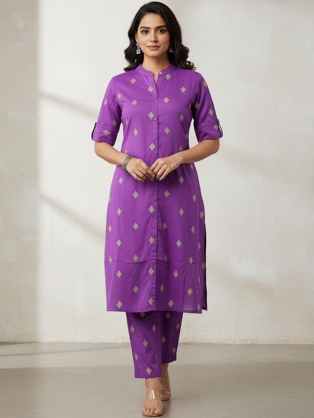 Gopi Prem Printed Mandarin Collar Pure Cotton Straight Kurta With Trousers