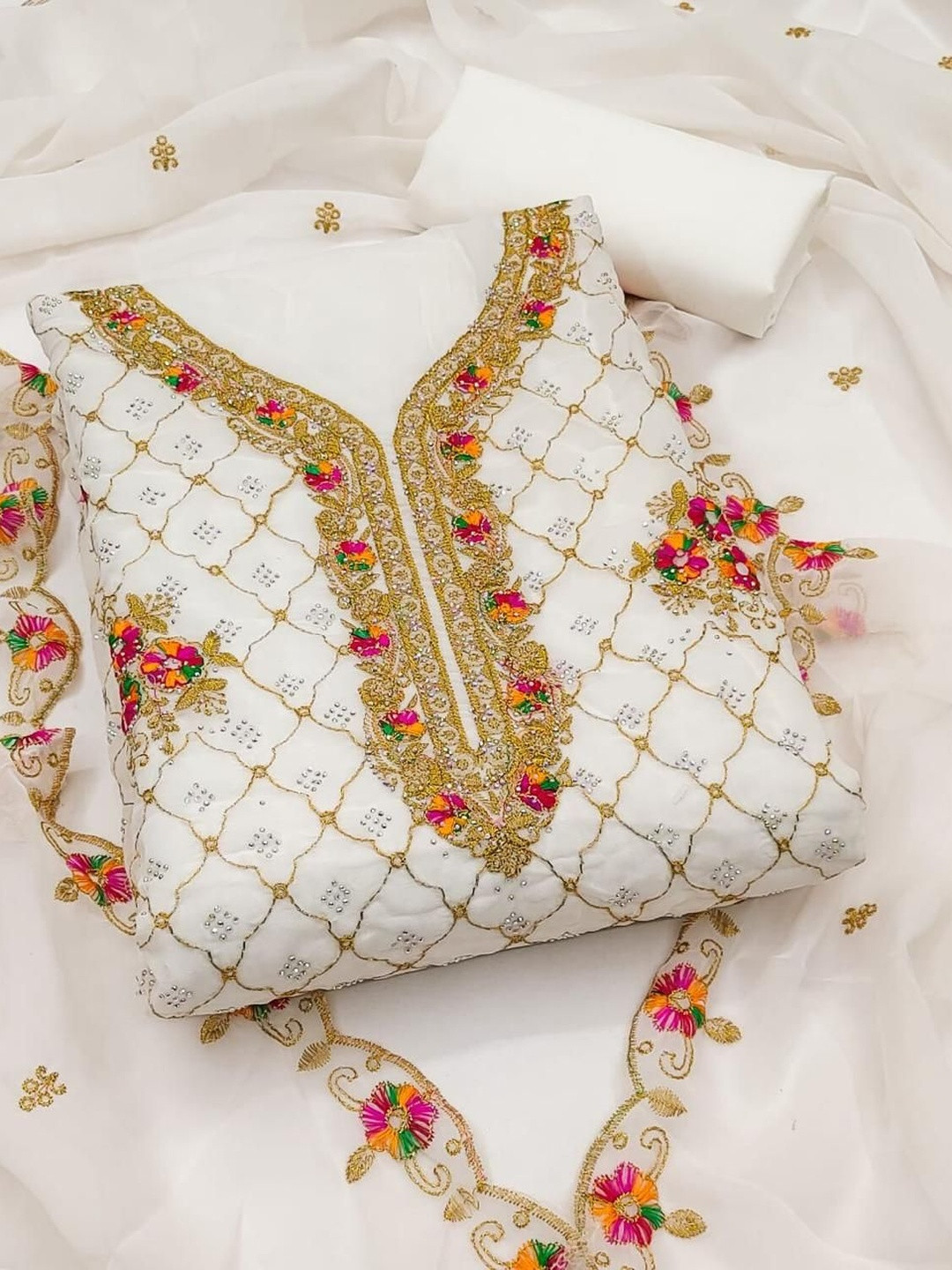 DWARKAPURI FASHION Floral Embroidered Thread Work Net Unstitched Dress Material