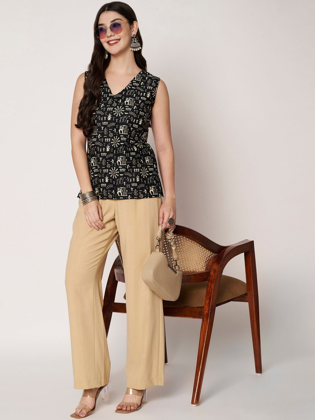 VRONE Women Ethnic Motifs Printed V-Neck Sleeveless Regular Cotton Top