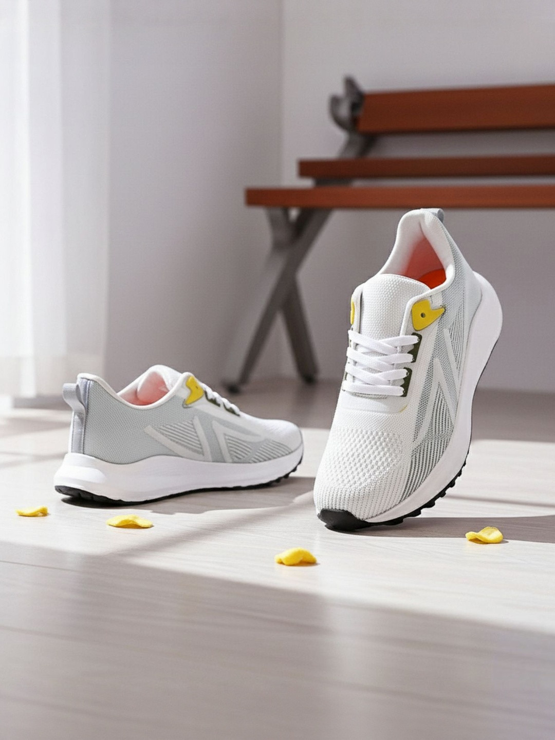 HOTSTYLE Men Lace-Ups Sports Running Shoe