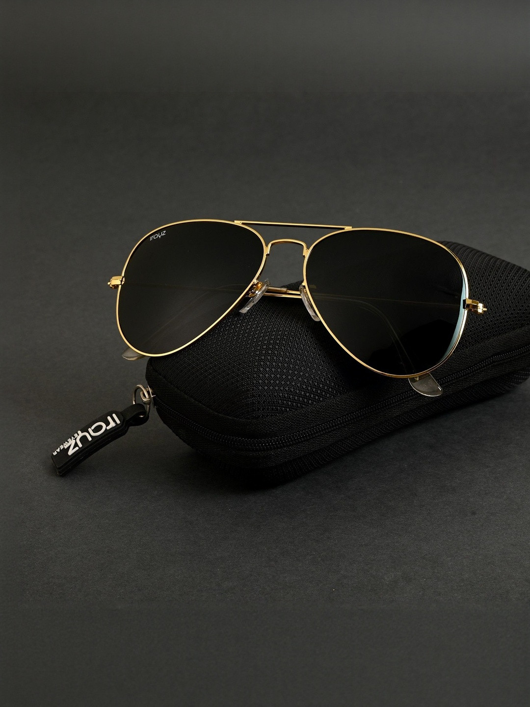 Irayz Unisex Black Lens & Gold-Toned Aviator Sunglasses with UV Protected 5301
