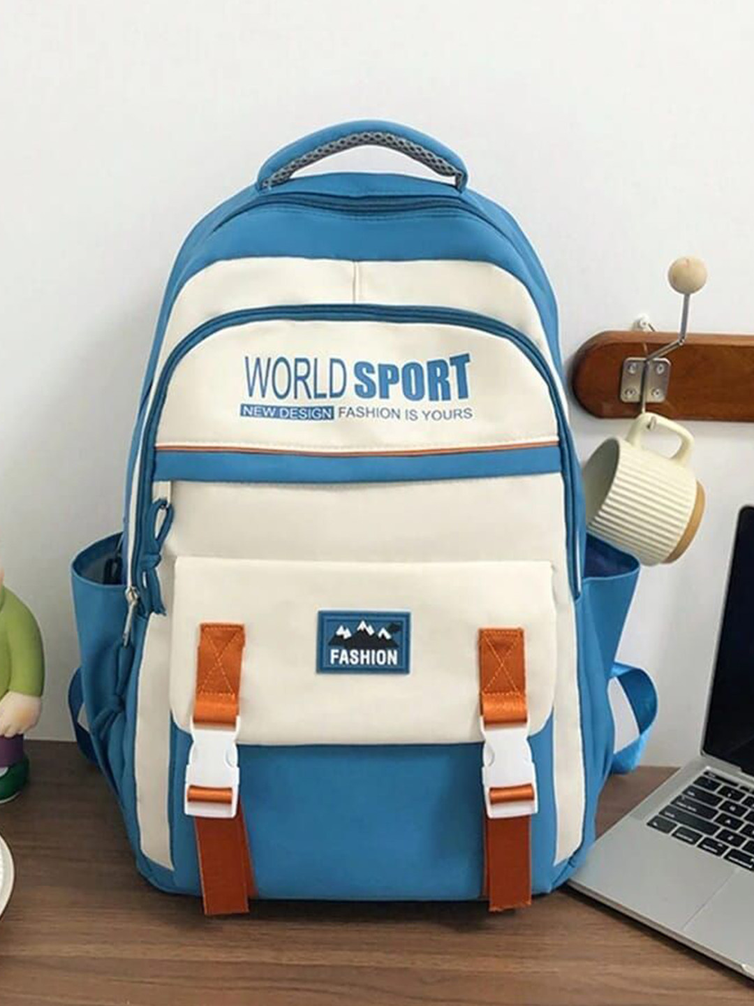 WALSON Men Colourblocked Medium Backpack