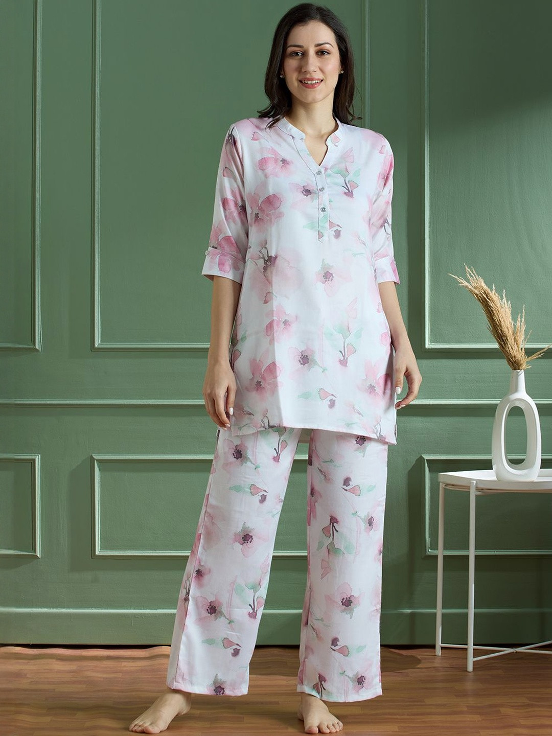 NIGHTSPREE Women Floral Printed Top & Pyjama Night suit