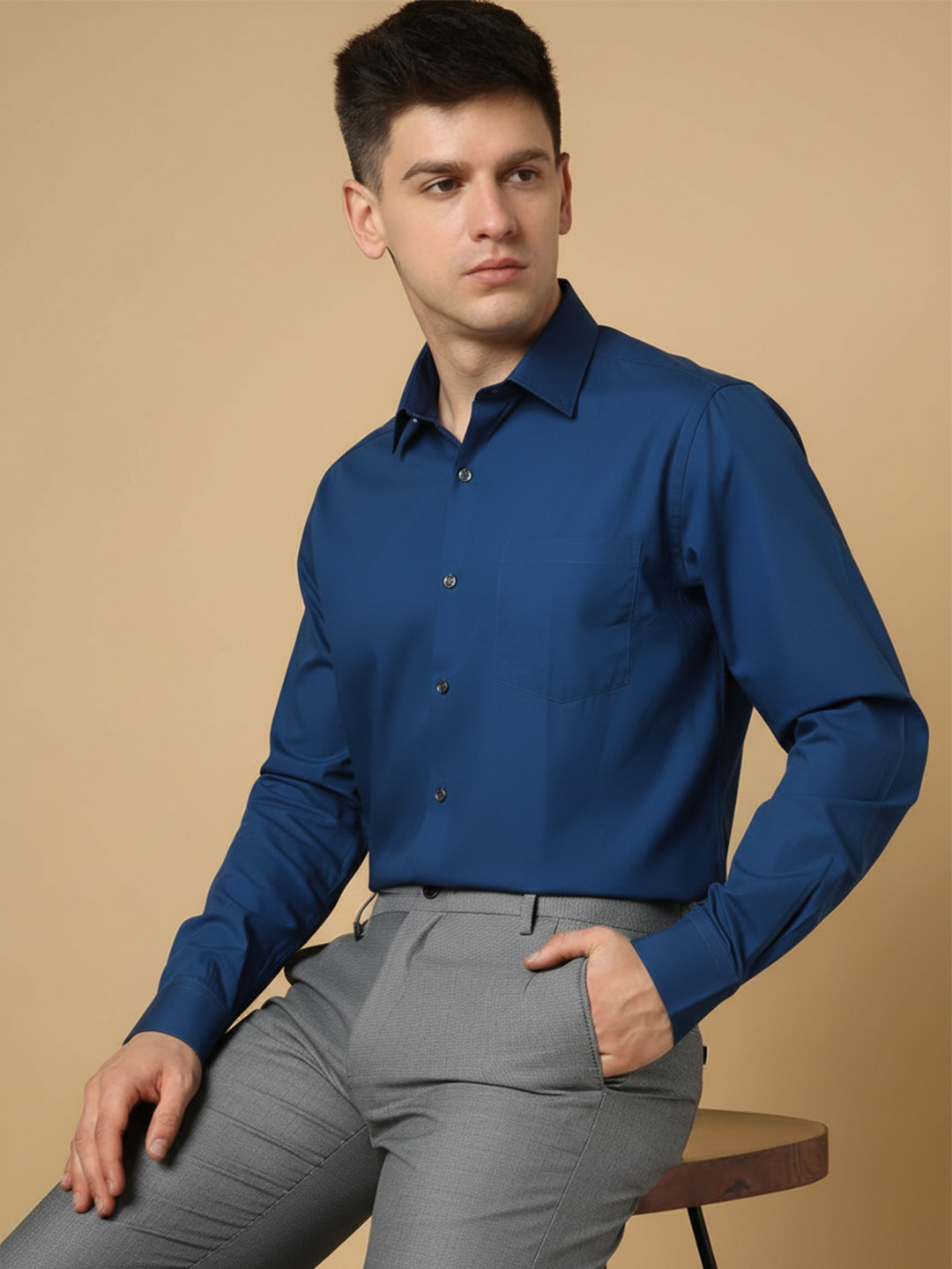 UNIQSOME Classic Spread Collar Cotton Shirt