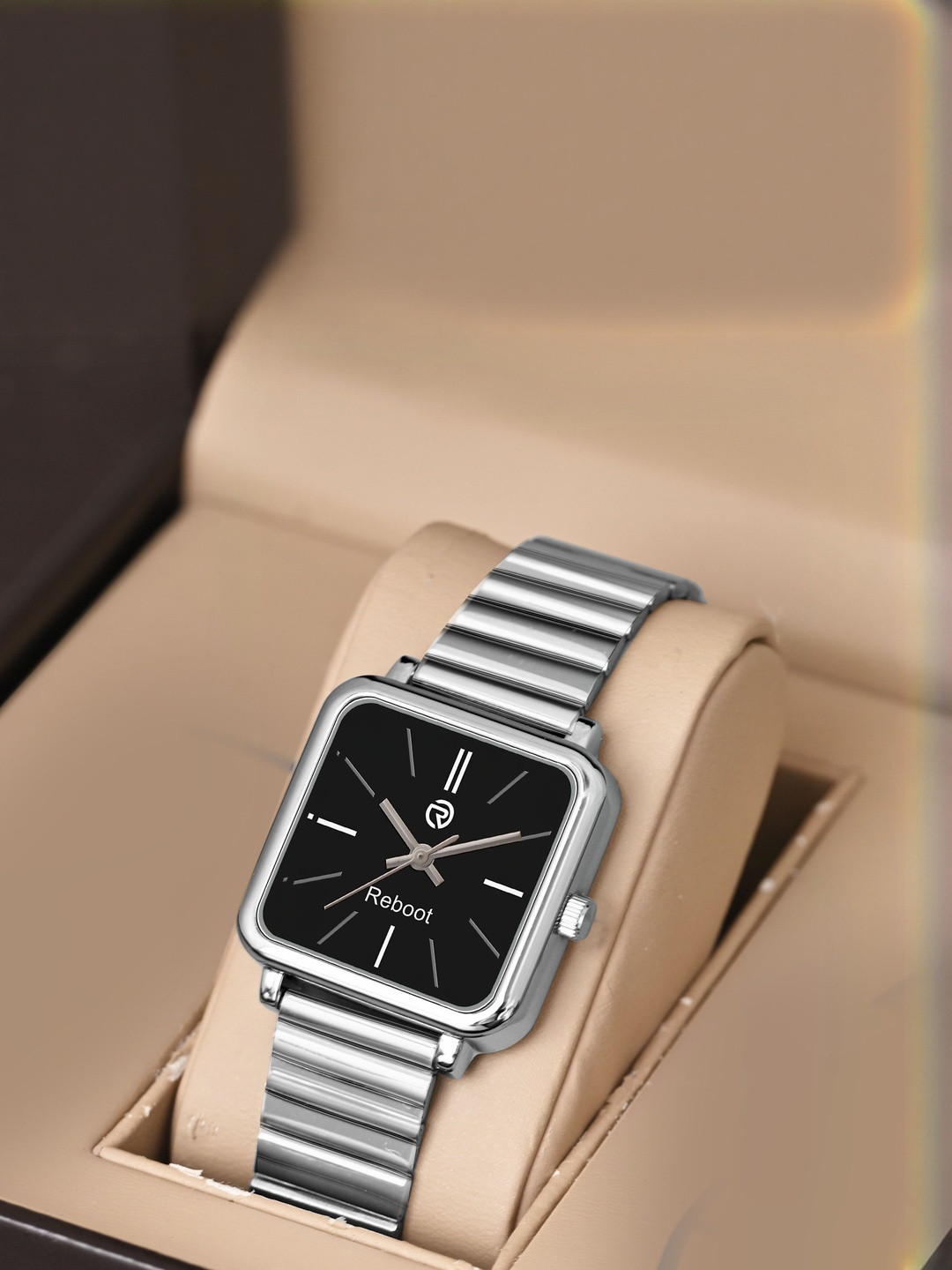 REBOOT Men Dial & Stainless Steel Straps Analogue Watch sh_New158_151Black Designer Square