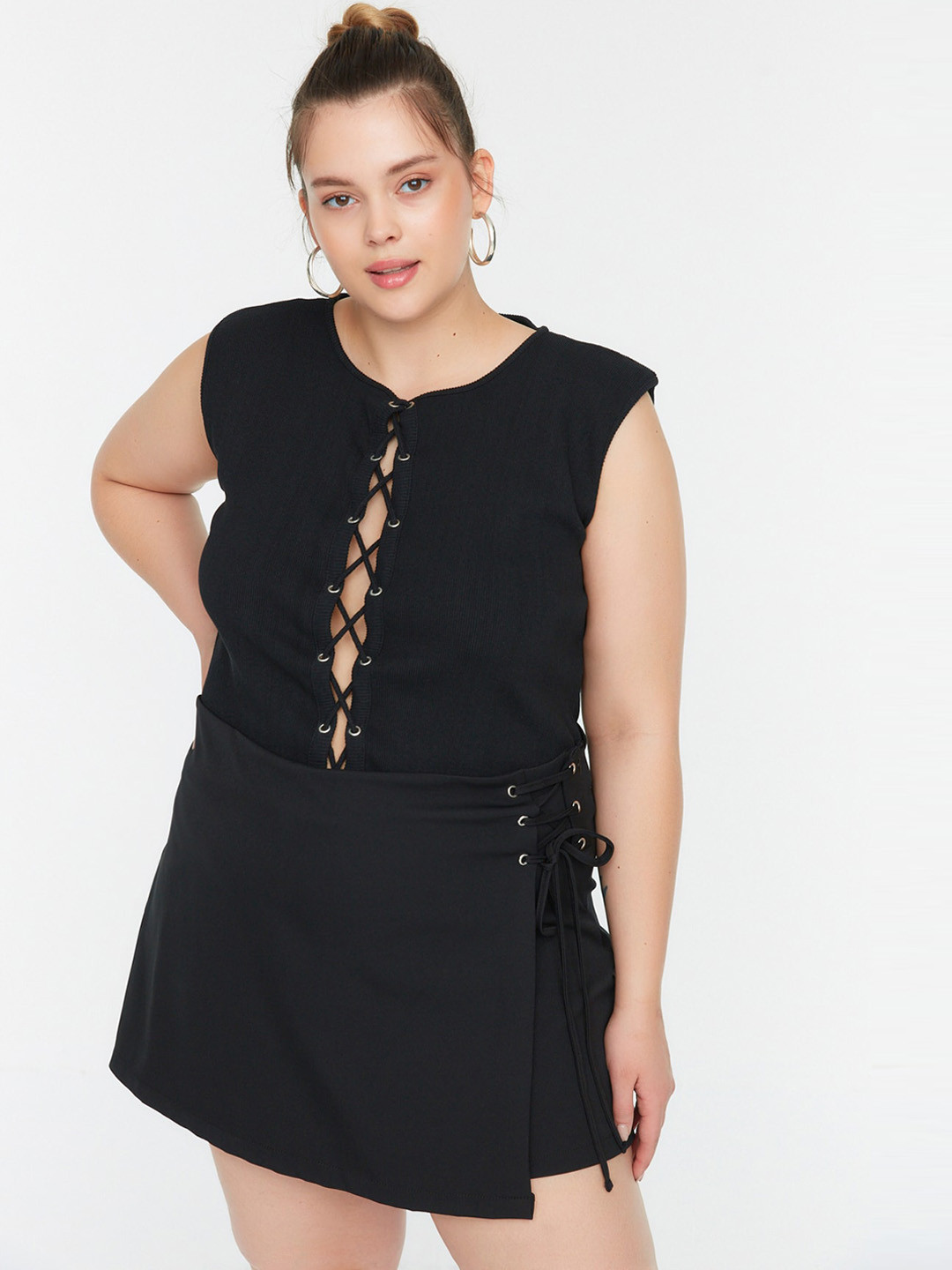 Trendyol Women Mid-Rise Skorts