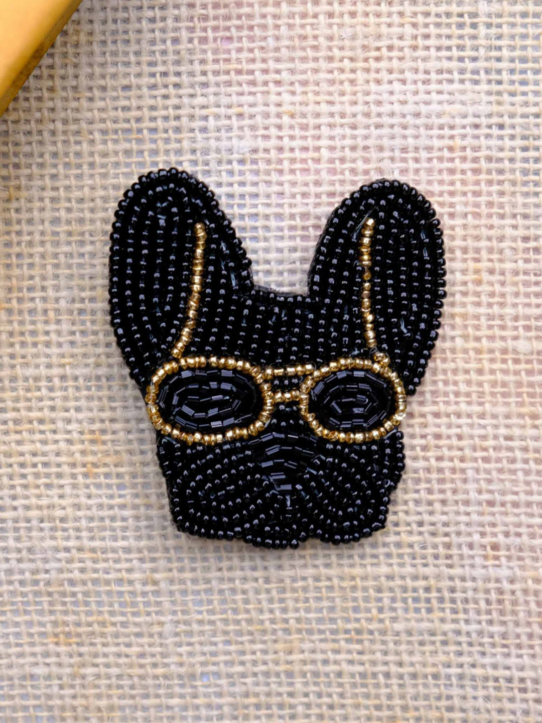 Abeo Unisex Artificial Stones Studded And Beaded Bull Dog Minimal Brooch