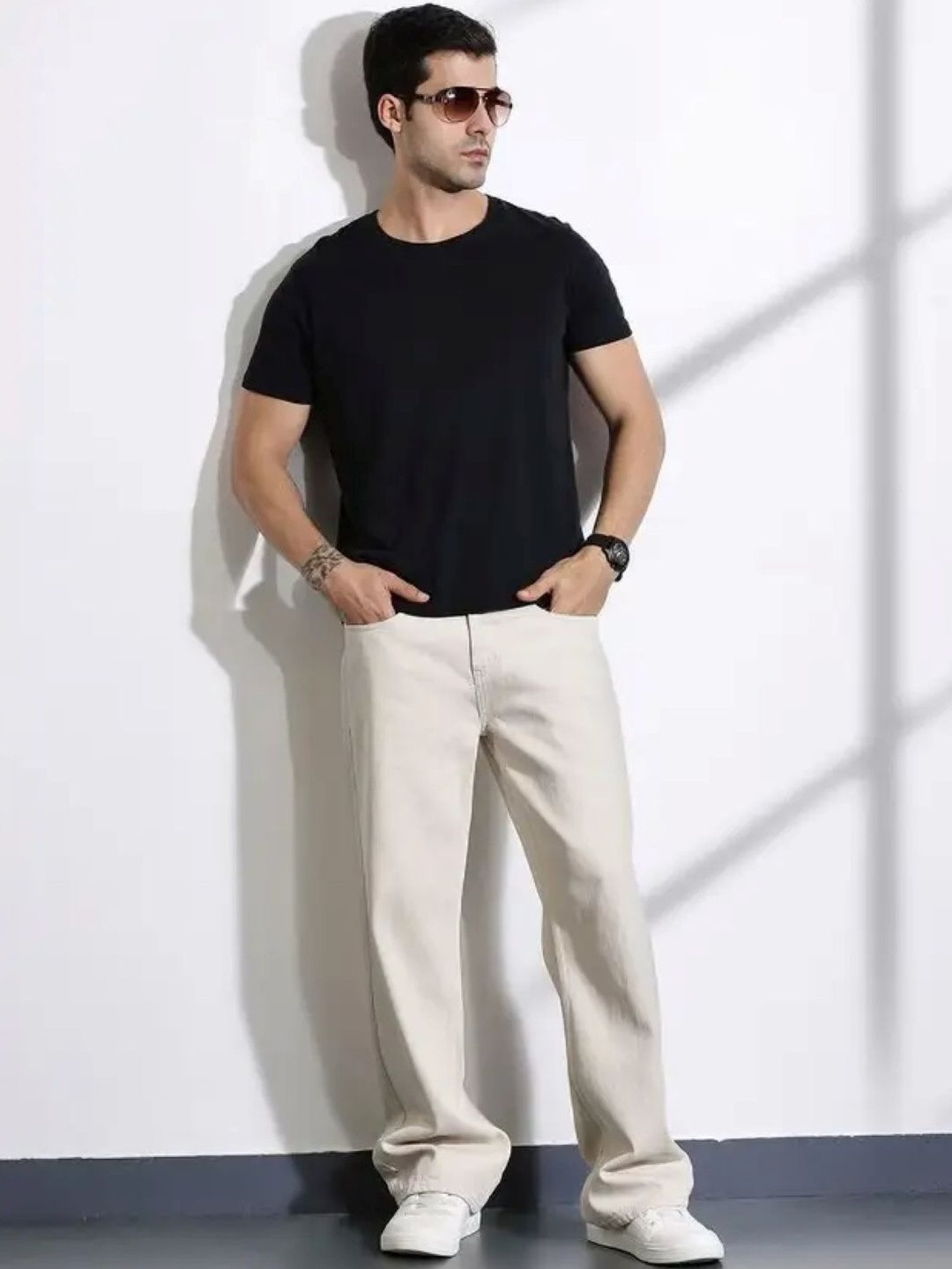 LINARIA Men Classic Baggy Fit Mid-Rise Stretchable Jeans