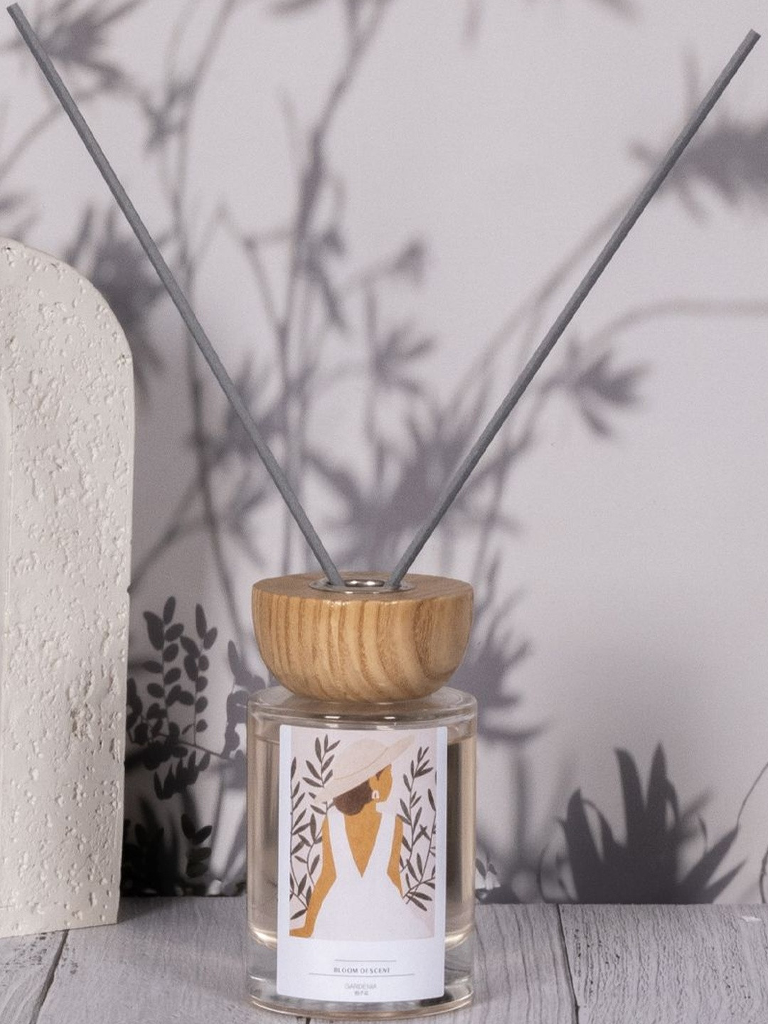 AARVI DECOR STUDIO Gardenia Bloom Aroma Oil Diffusers - 150ml