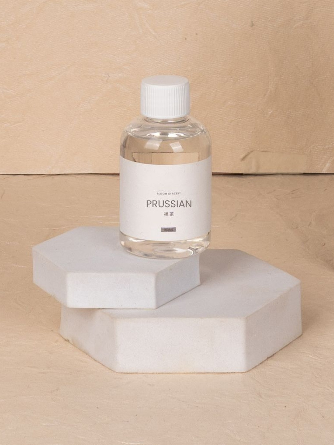 AARVI DECOR STUDIO Prussian Refill Aroma Oil - 100 ml