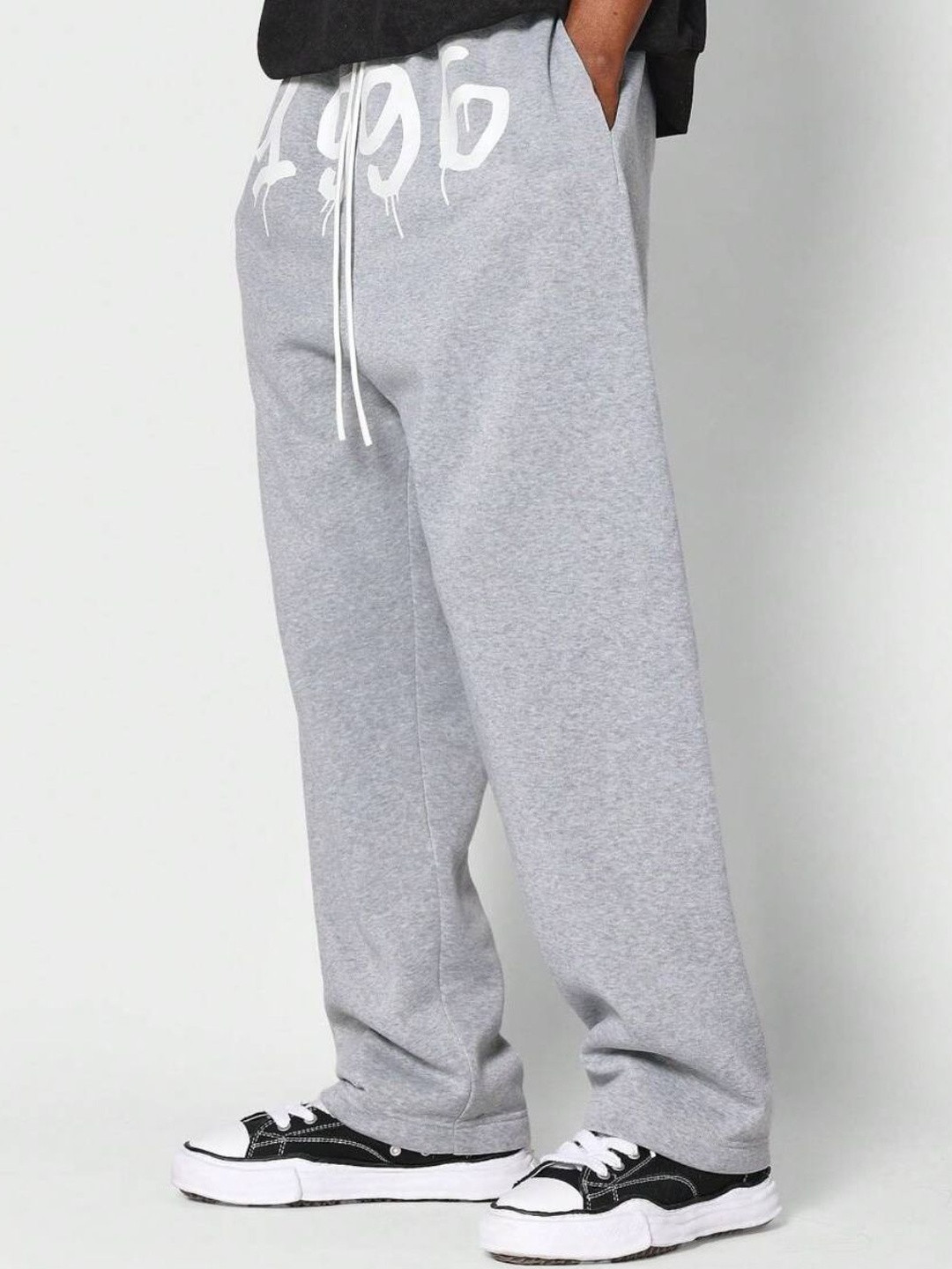 MaverIQ Men 1996 Printed Relaxed Loose Fit Mid-Rise Korean Pants