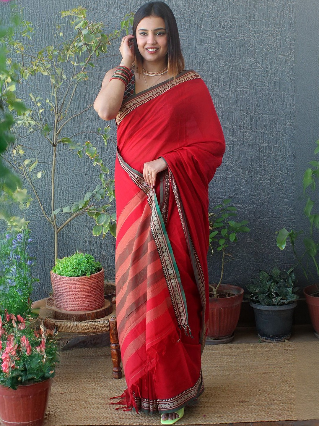 Weaves of Tradition Women Solid Woven Design Border Pure Cotton Narayan Peth Saree