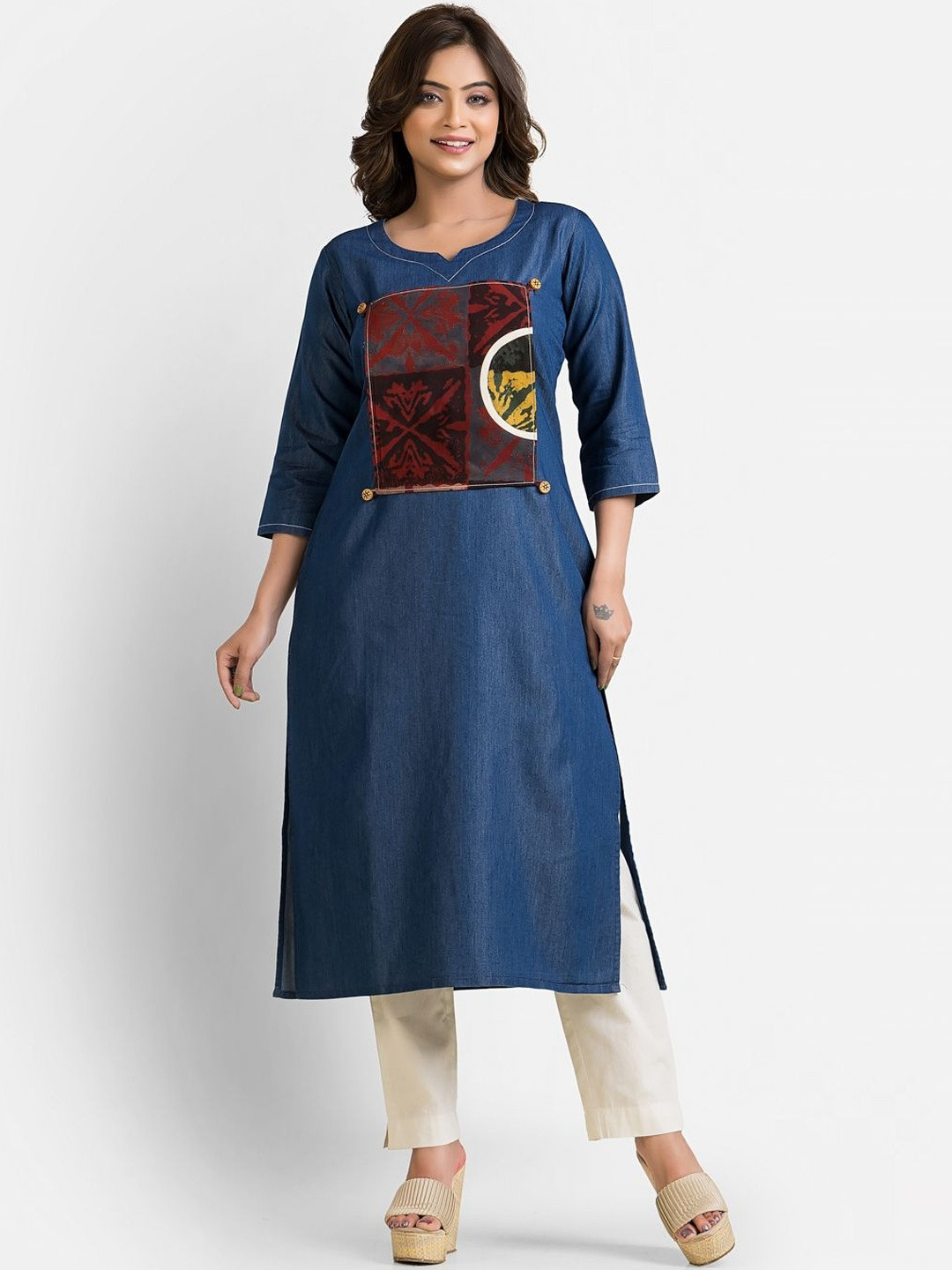 Crazy Needle Women Ethnic Motifs Patchwork Printed Round Neck Straight Kurti