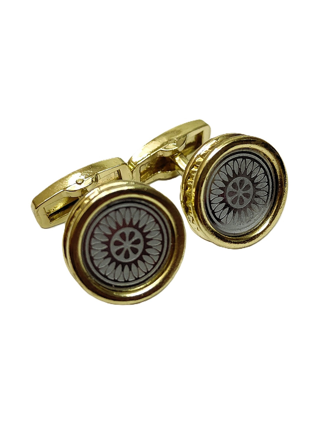 VOICI Men Gold Toned Cufflinks