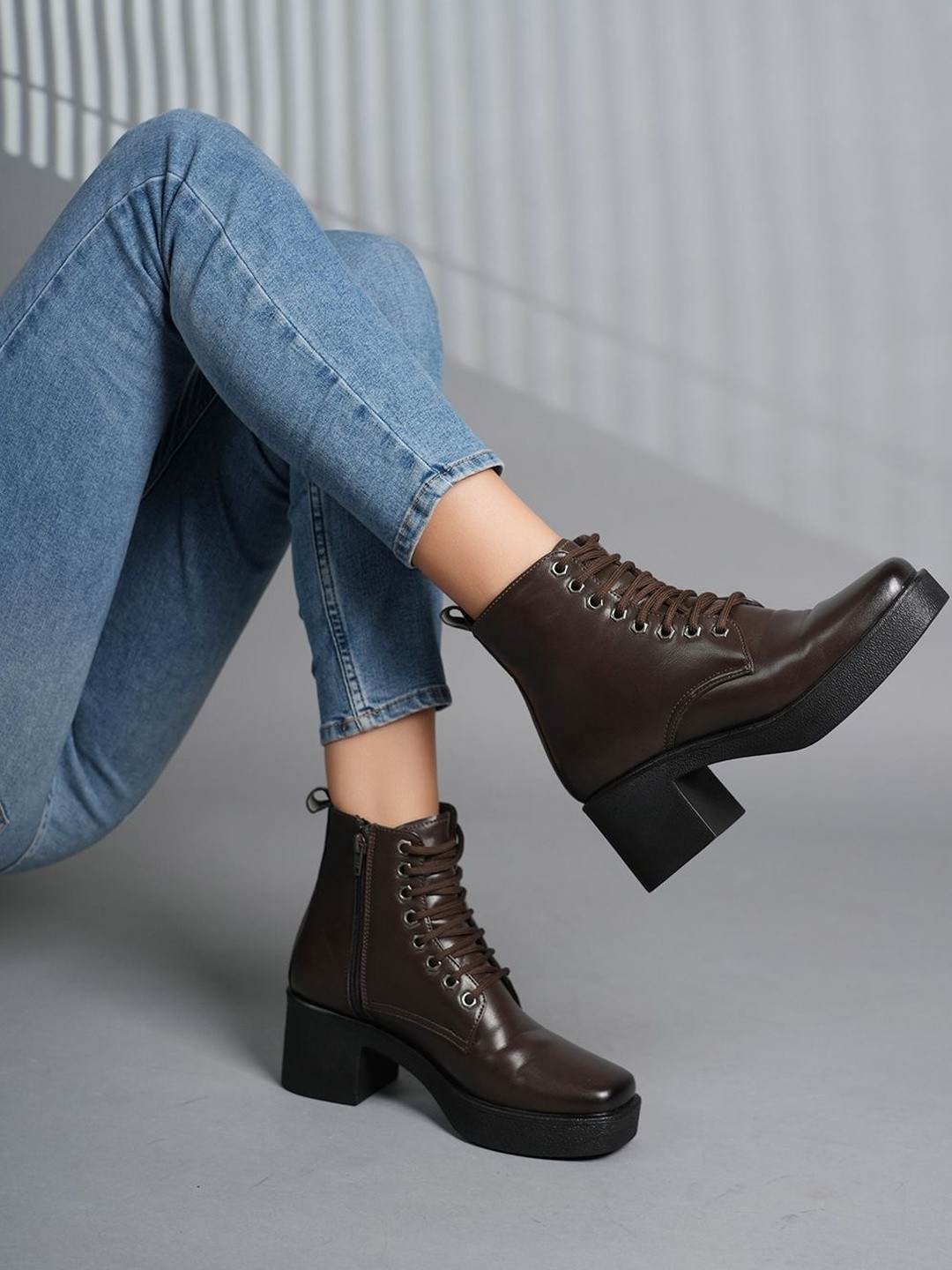 The Roadster Lifestyle Co. Women Square Toe Mid-Top Blocked Heels Lace Up Boots