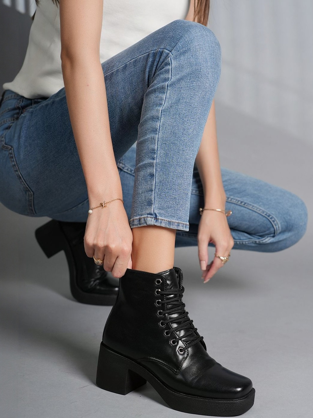 The Roadster Lifestyle Co Women Square Toe Lace Up Mid-Top Boots