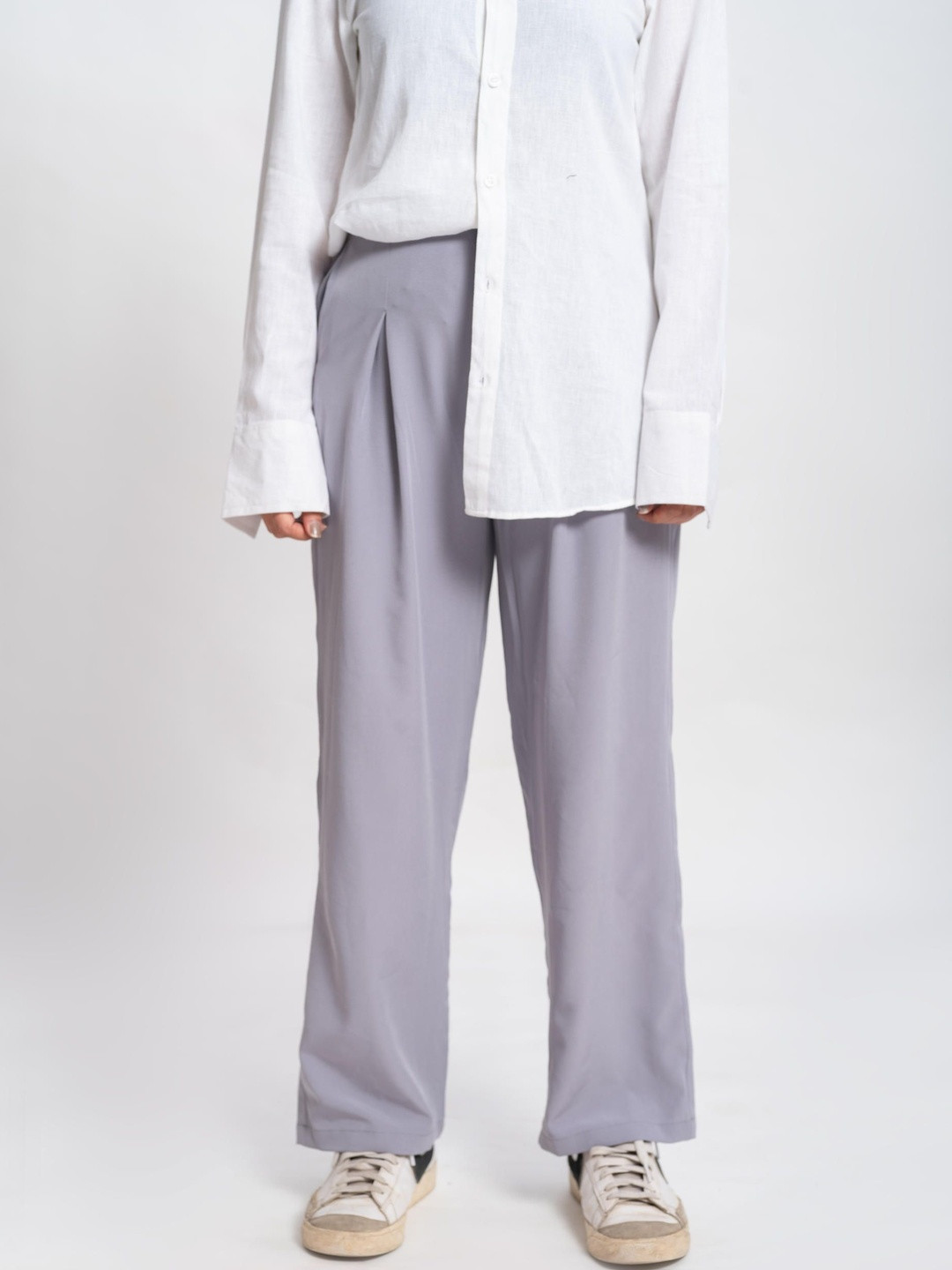 JAIPUR GLOBAL Women Relaxed Pleated Comfortable Elegant Mid-Rise Plain Parallel Trousers