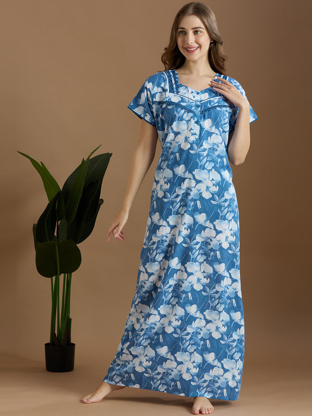 NIGHTSPREE Women Floral Printed Short Sleeve Maxi Nightdress