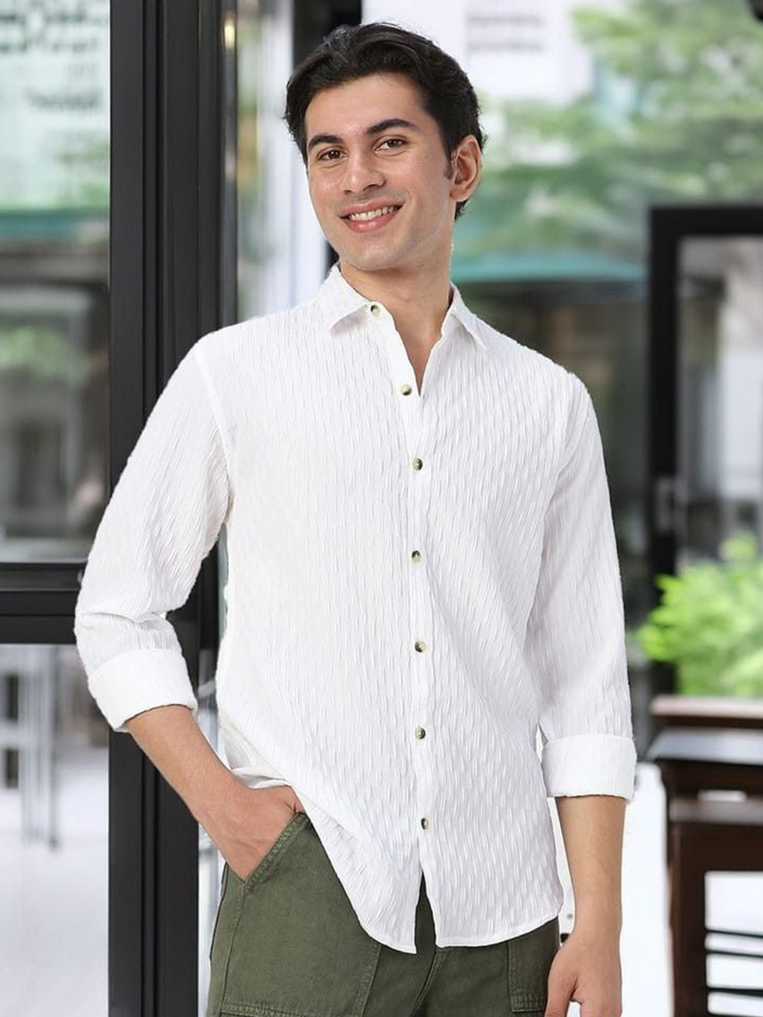 OQUENT Textured Spread Collar Regular Fit Casual Shirt