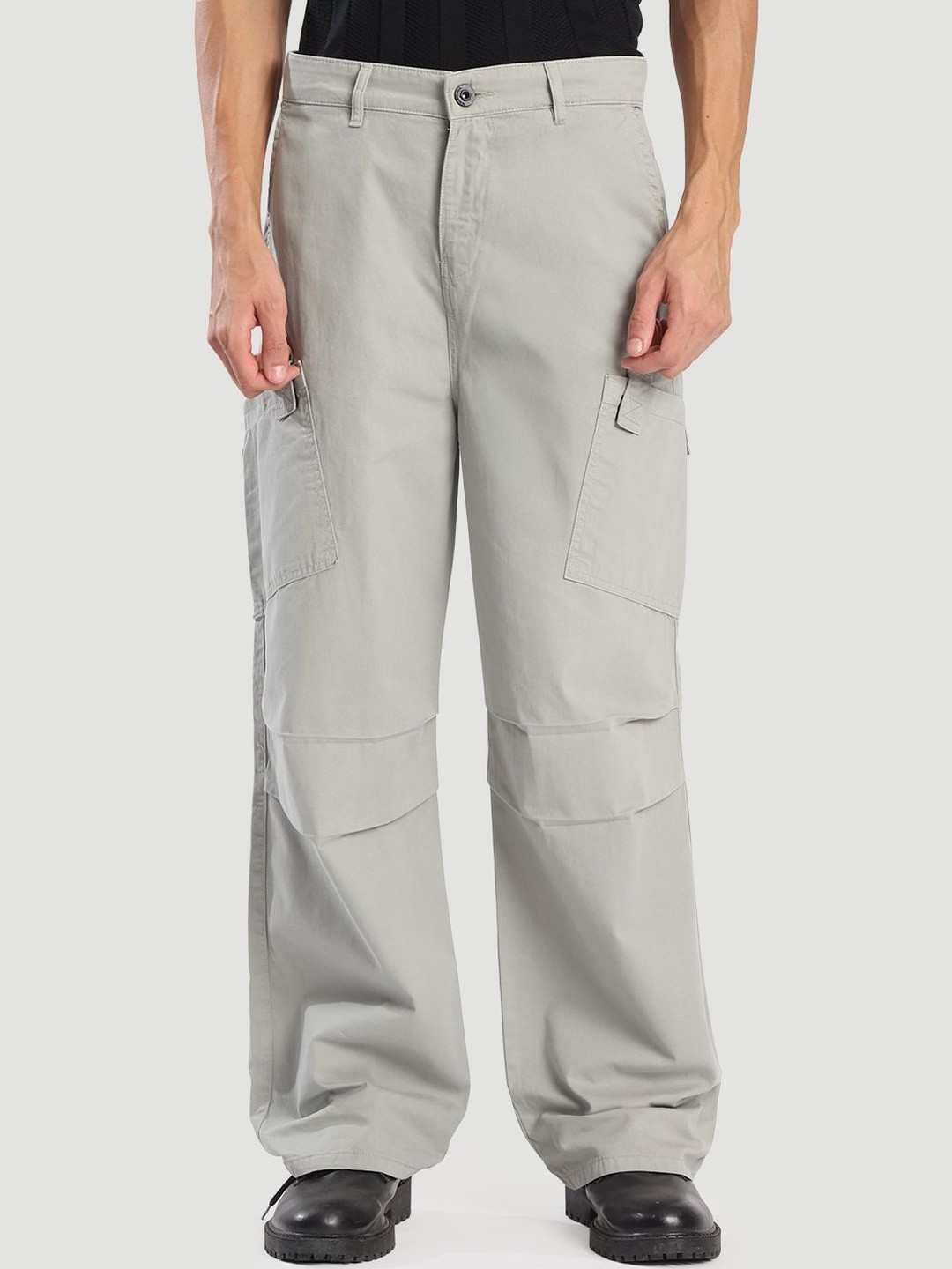The Roadster Lifestyle Co Pure Cotton Baggy Fit Cargo Trousers