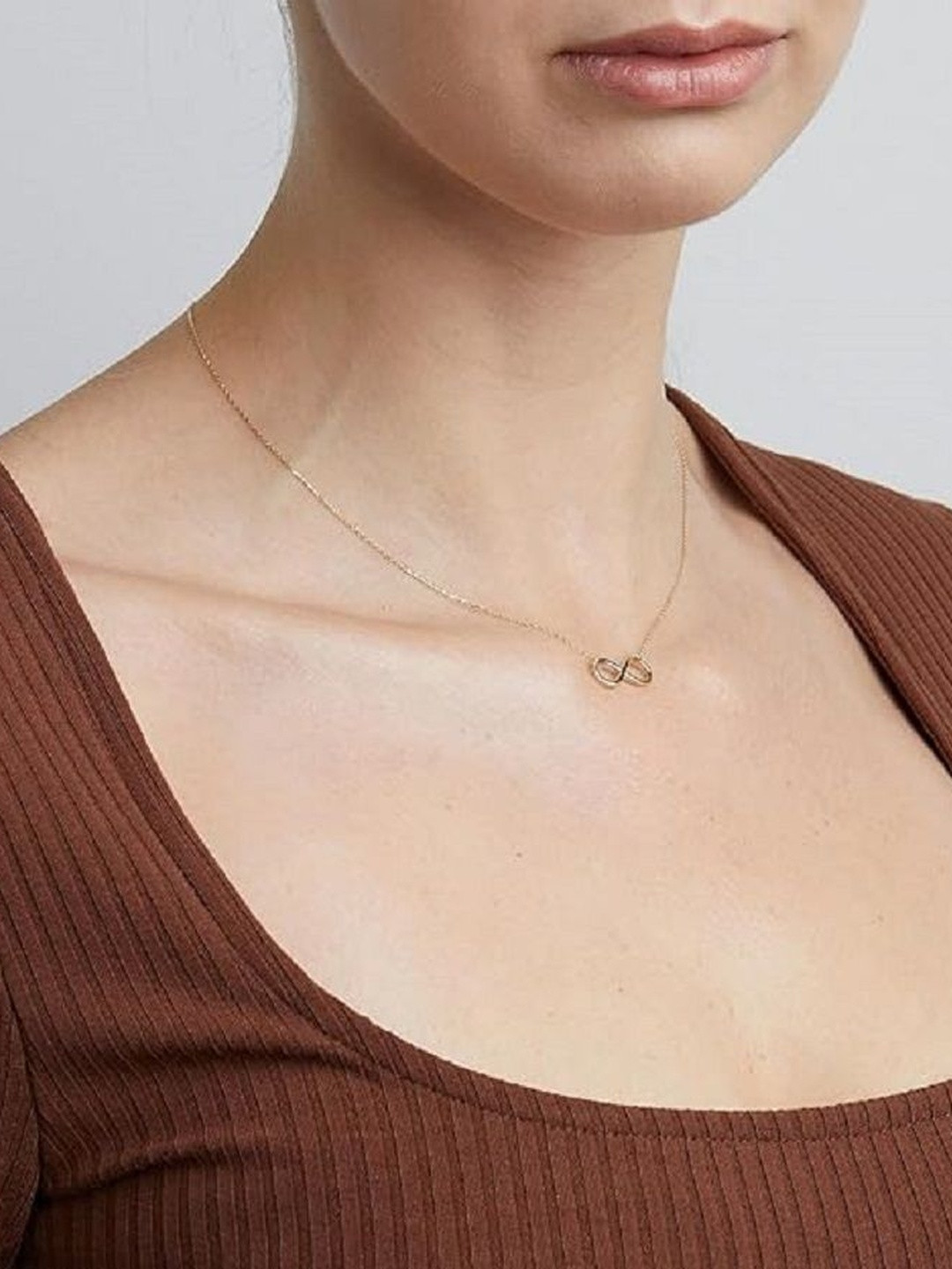 TheVineGirl Gold-Plated Single Layered Infinity Pendant Necklace