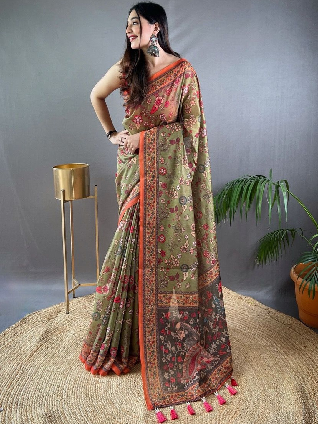 Tasarika Floral Printed Chanderi Saree