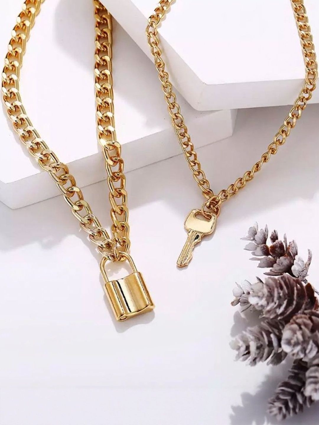 DressBerry Double Layered Key Lock Pendant Chain