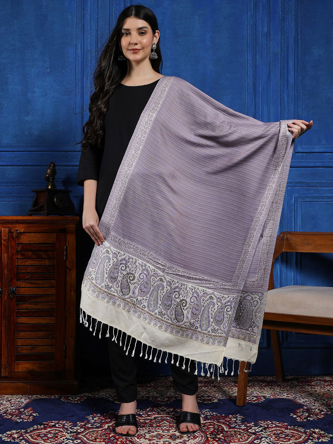 HANDICRAFT PALACE Paisley Woven Design Fringed Boarder Woollen Stole