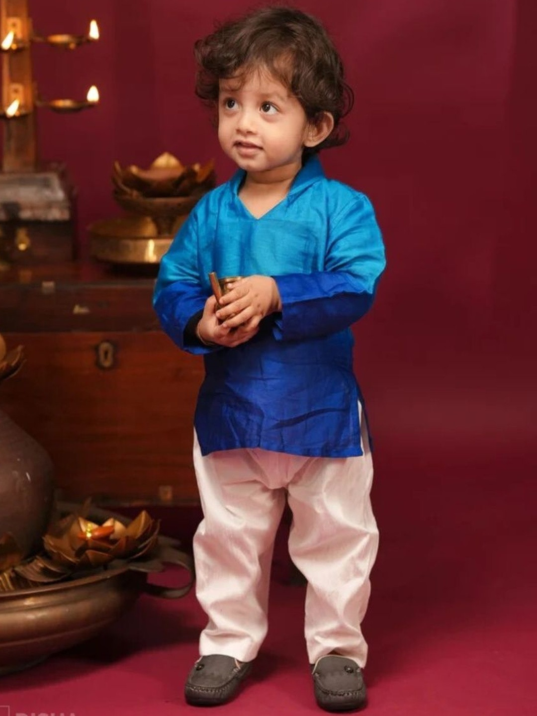 DISHA CREATIONZ Boys Colourblocked Kurta with Pyjamas