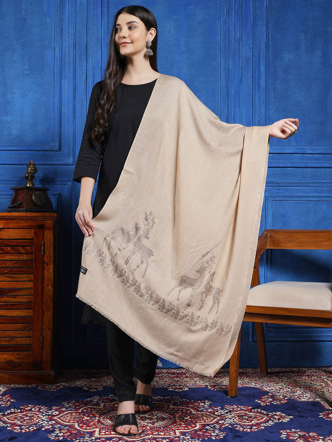 HANDICRAFT PALACE Women Embroidered Wool Stole with Frayed Border