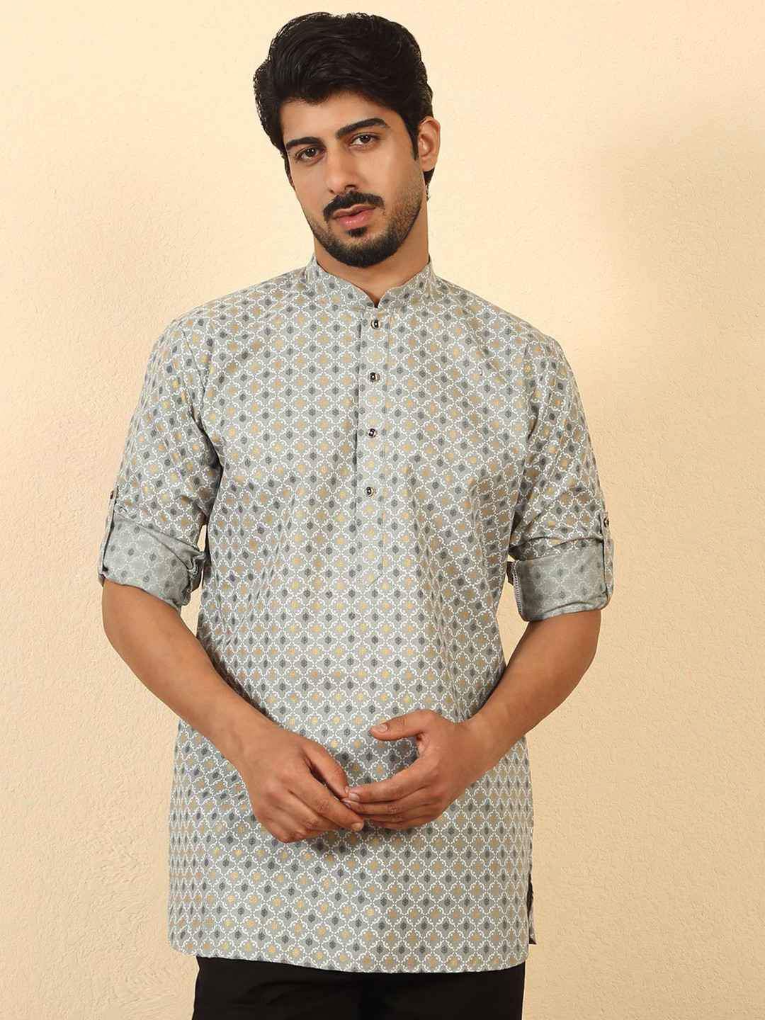 KRAFT INDIA Geometric Printed Roll-up Sleeves Short Kurta