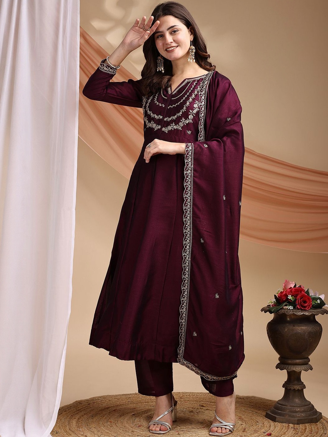 Omicron Fab Women Ethnic Motifs Embroidered Panelled Kurta with Trousers & With Dupatta