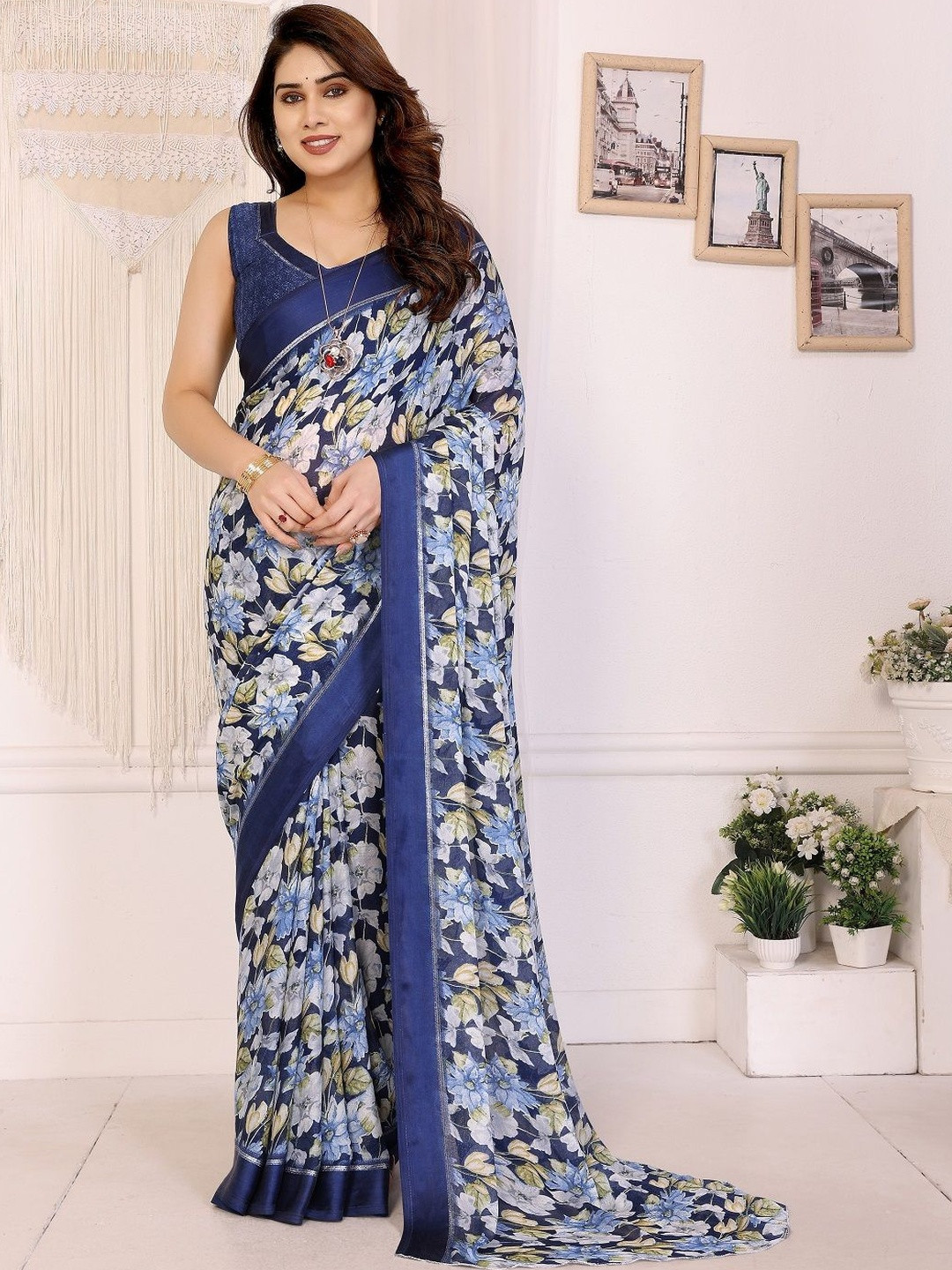 ROOP SUNDARI SAREES Floral Printed Saree With Zari Details Border