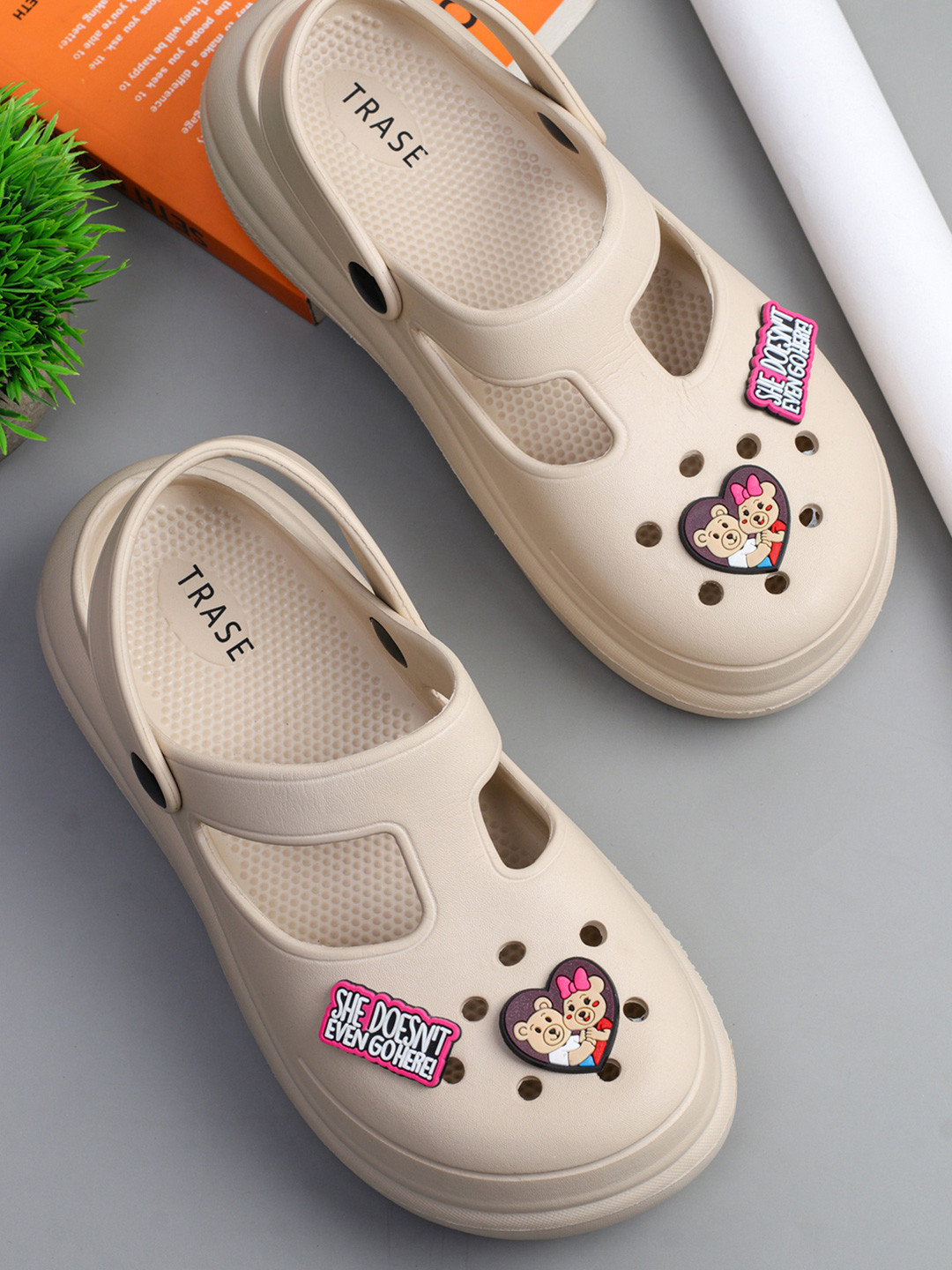 TRASE Girls Clogs Casual Flip Flops