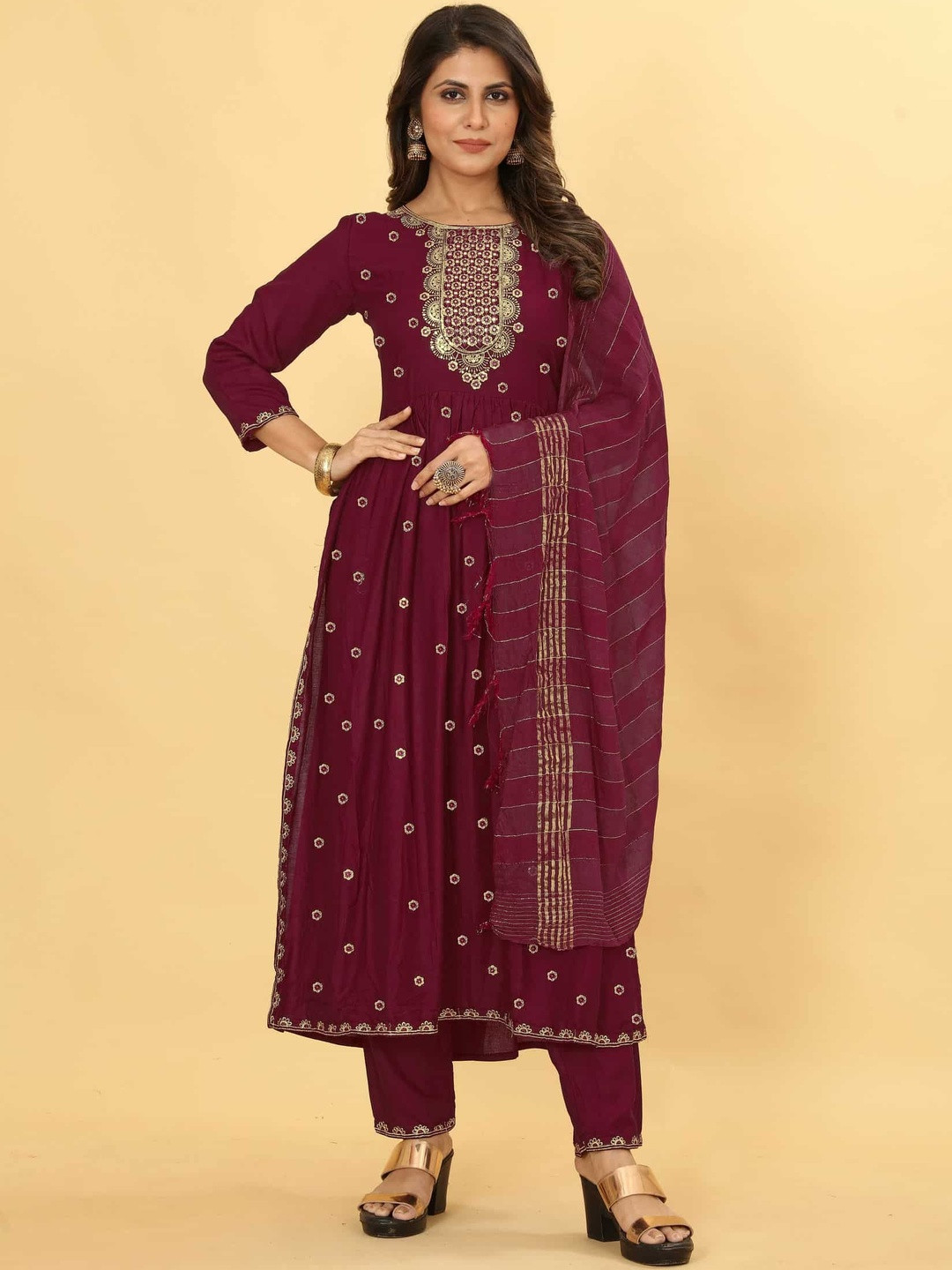 Tradenest International Floral Embroidered Thread Work A-Line Kurta Trousers & Dupatta