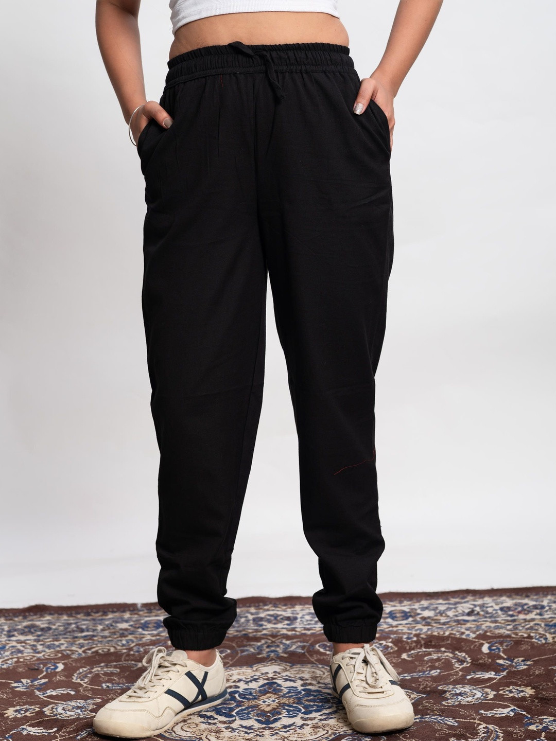 JAIPUR GLOBAL Women Relaxed Zip Trousers