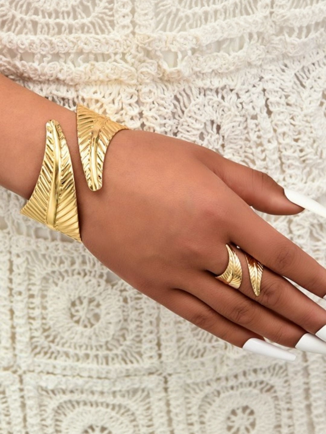 Nui Gold-Plated Bracelet And Ring
